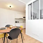 Peaceful Apartment - 2Br For 4P - Musee Grevin